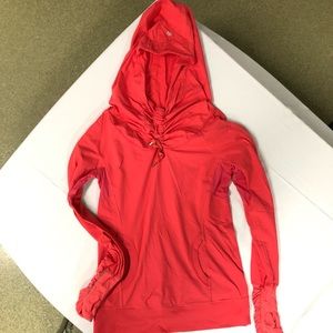 GUC Lululemon Run:  Stay On course Pullover, Sz 6